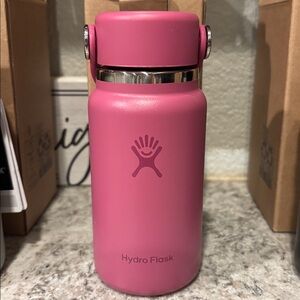 Hydro Flask Micro Mini in Reef Dark Pink 6.7oz NEW IN BOX
